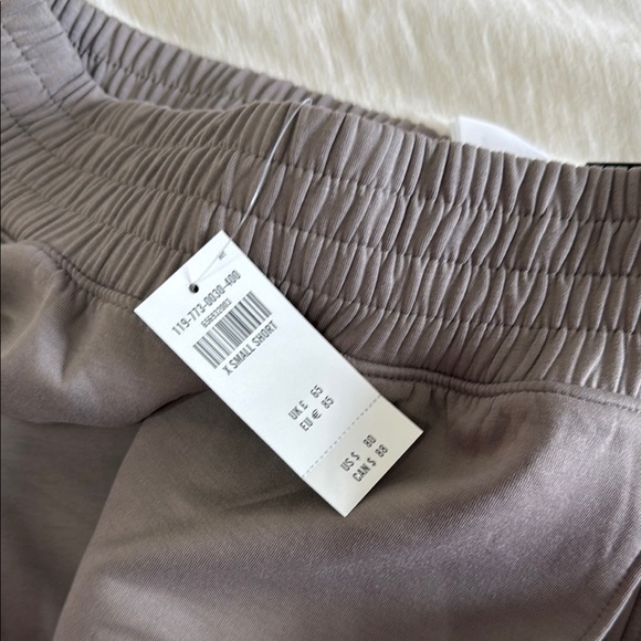 Abercrombie & Fitch Gray Sweatpants with Elastic Waistband - Picture 3 of 5